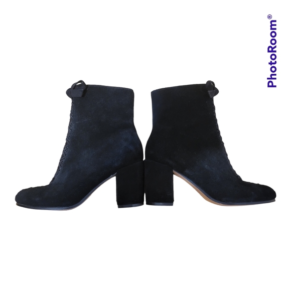 Bettye Black Leather Ankle Boots. 6.5. EUC. - Picture 7 of 9